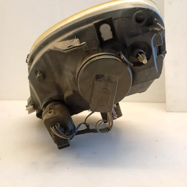 Faro ant. destra Renault Kangoo (1997 – 2003) 1.5 60 KW diesel 260105328R K9K B7