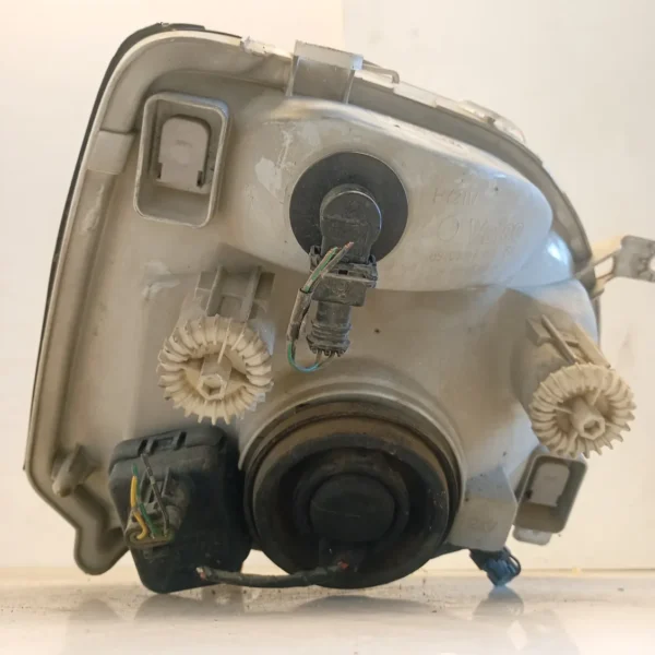 Faro ant. sinistra Suzuki Wagon R+ 4×4 2002 G13BB