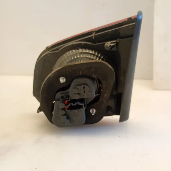 Faro posteriore int. sinistra Volkswagen Golf (2008 – oggi) 2.0 81 KW diesel 5K0945093G CBD
