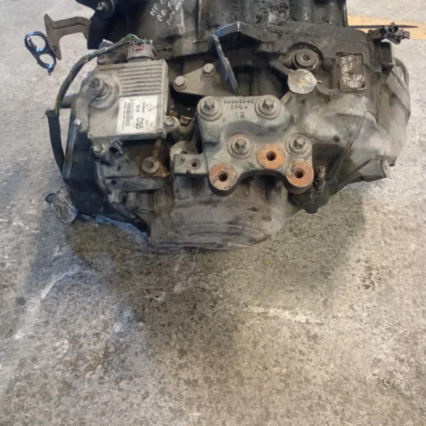 Cambio robotizzato Alfa Romeo 159 (2005 – 2013) 1.9 110 KW diesel 55212520 939A2000