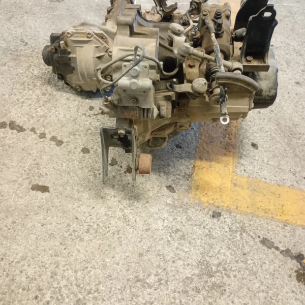 Cambio completo Toyota Rav 4 2a Serie (2000 – 2006) 2.0 85 KW diesel 3030042140 1CD FTV