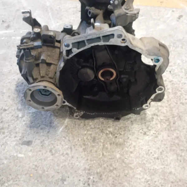 Cambio completo Volkswagen Polo (2001 – 2005) 1.4 55 KW diesel 02R300040PX AMF