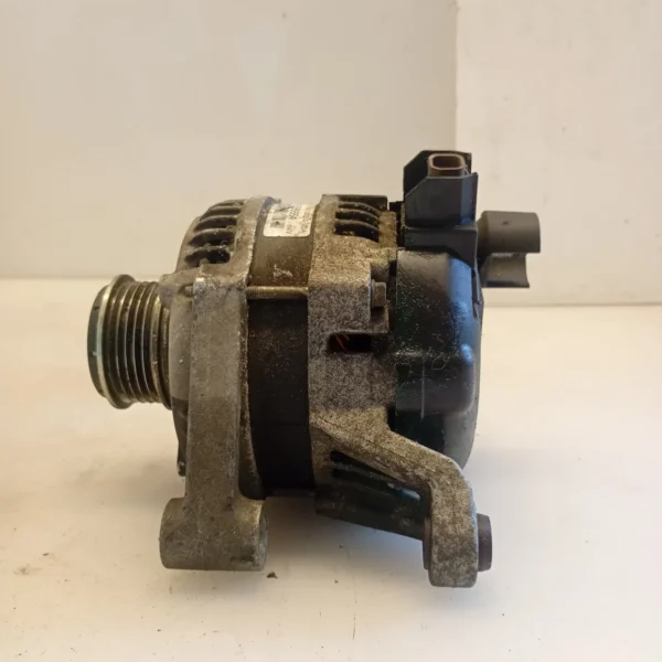 Alternatore Opel Corsa (2014 – 2019) 1.4 66 KW 95527249 B14XER OPT.