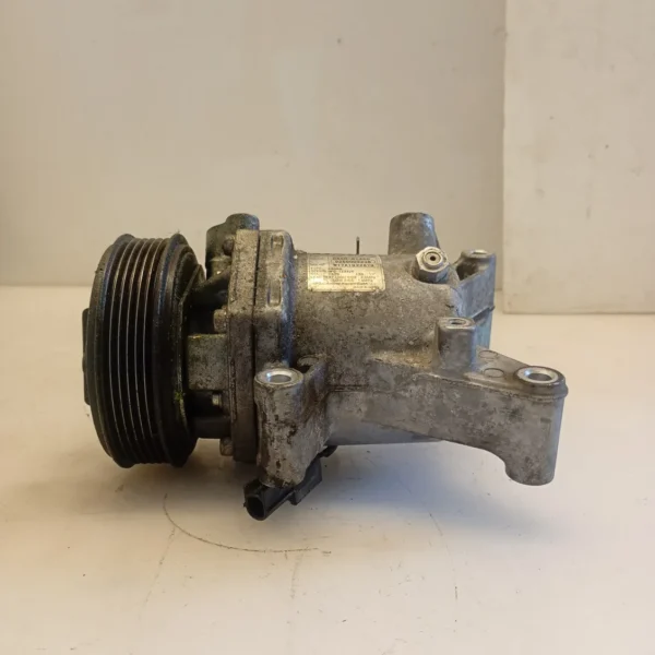 Compressore a/c Mazda Mazda 2 3a Serie (2014 – 2020) 1.5 77 KW diesel DA6R61450 S5