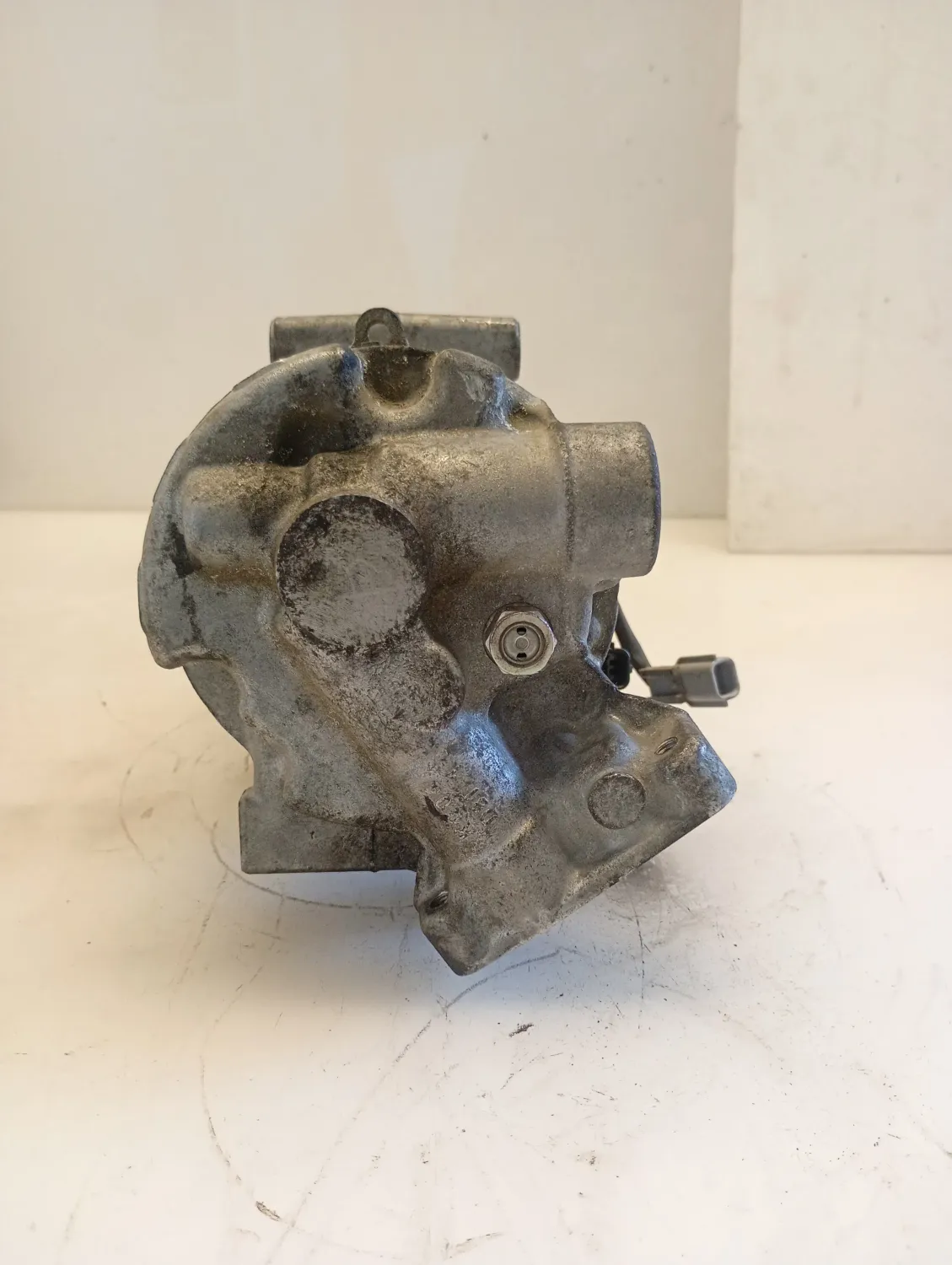 Compressore a/c Nissan Qashqai (2014 – 2018) 1.5 81 KW diesel 926004EA0A K9K