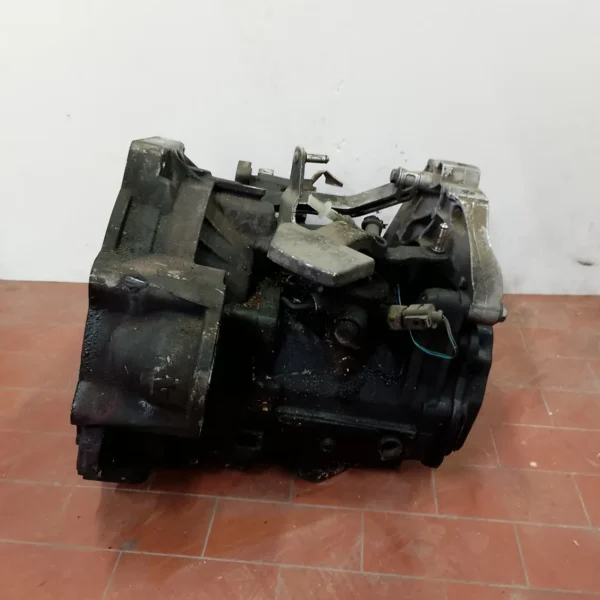 Cambio completo Volkswagen Golf Plus (2005 – 2009) 1.9 77 KW diesel 0A4300045FX BXE