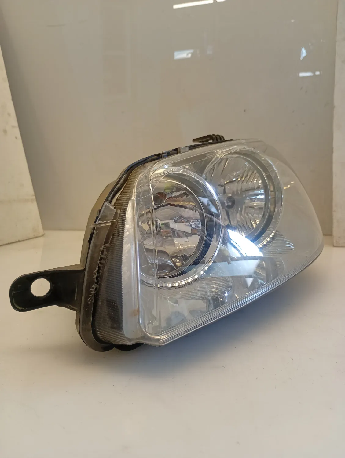 Faro ant. sinistra Fiat Punto (2003 – 2007) 1.2 44 KW benzina 51760027 188A4000