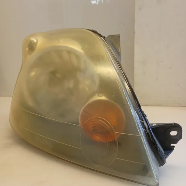 Faro Anteriore Esterno Destro Ford Fiesta (2005 – 2008) 1.2 55 KW benzina FUJA