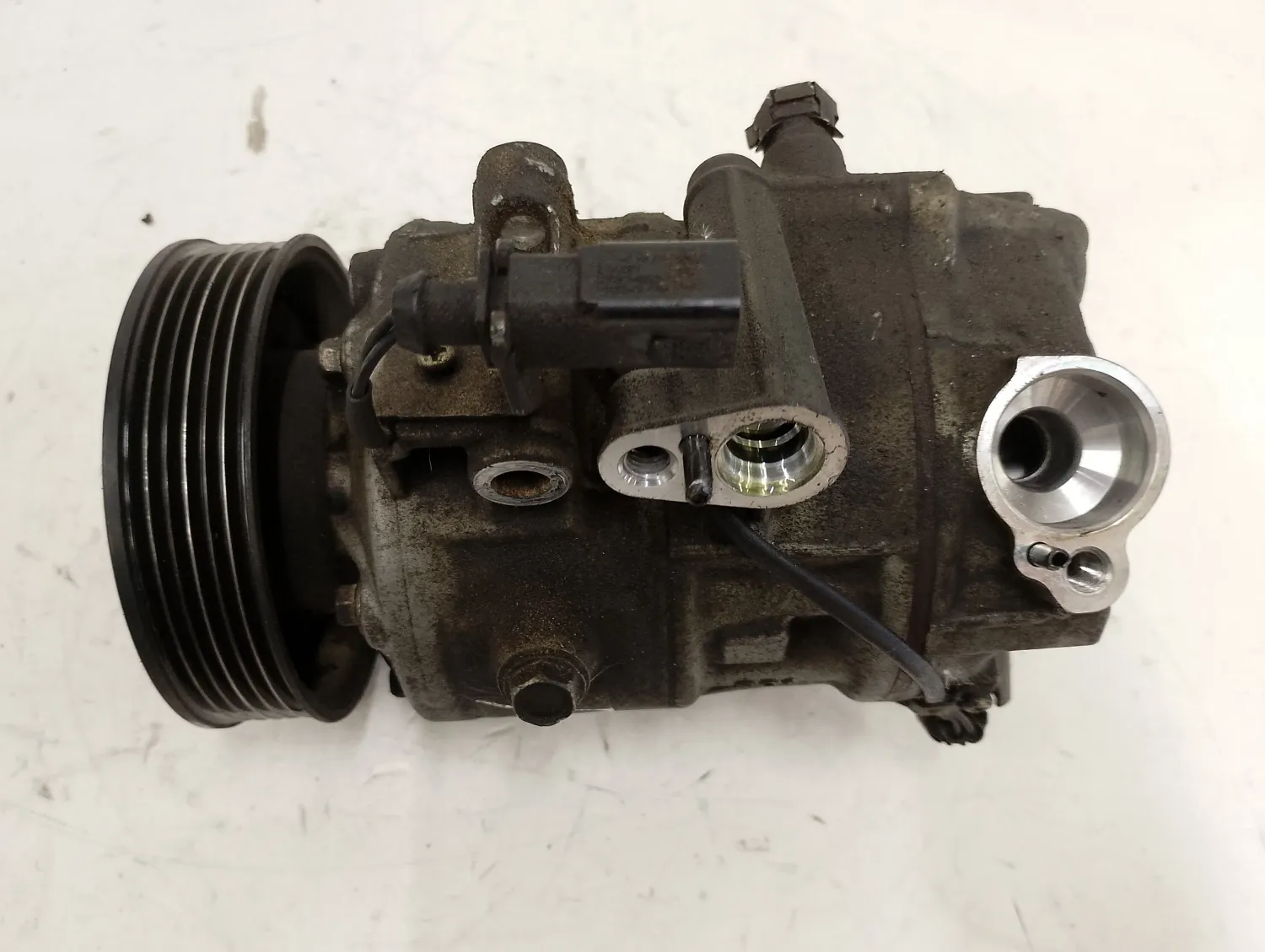 Compressore a/c Volkswagen Polo (2009 – 2014) 1.2 51 KW benzina 6Q0820808G CGP