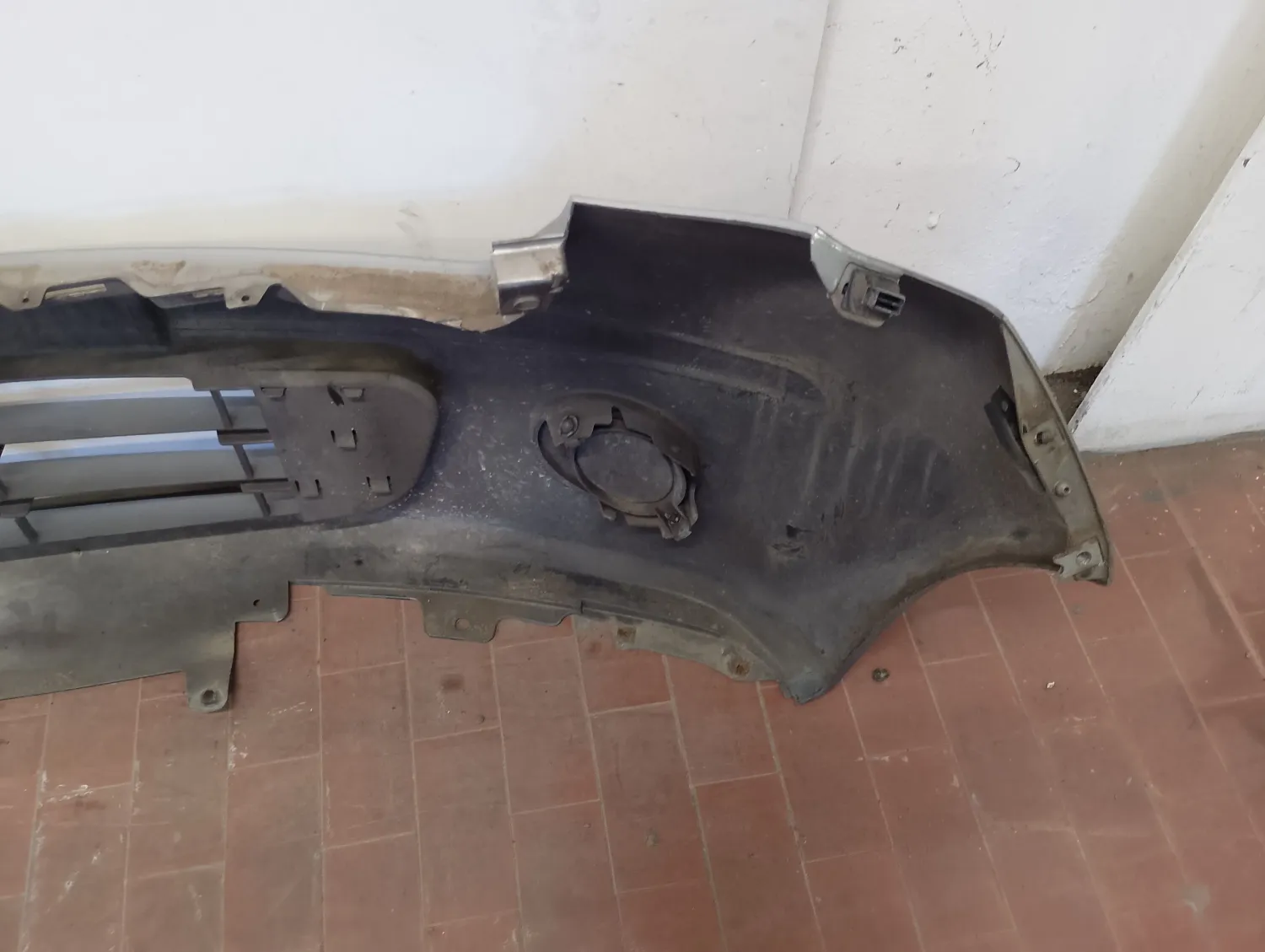 Paraurti anteriore Nissan Micra (2002 – 2006) 1.2 59 KW benzina 62022BD140 CR12