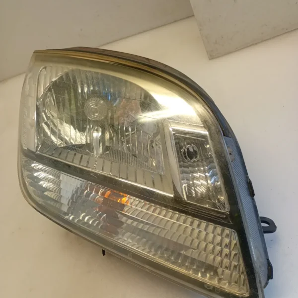Faro ant. destro Chevrolet daewoo Orlando (2010 – oggi) 2.0 96 KW diesel 95025586 Z20D1