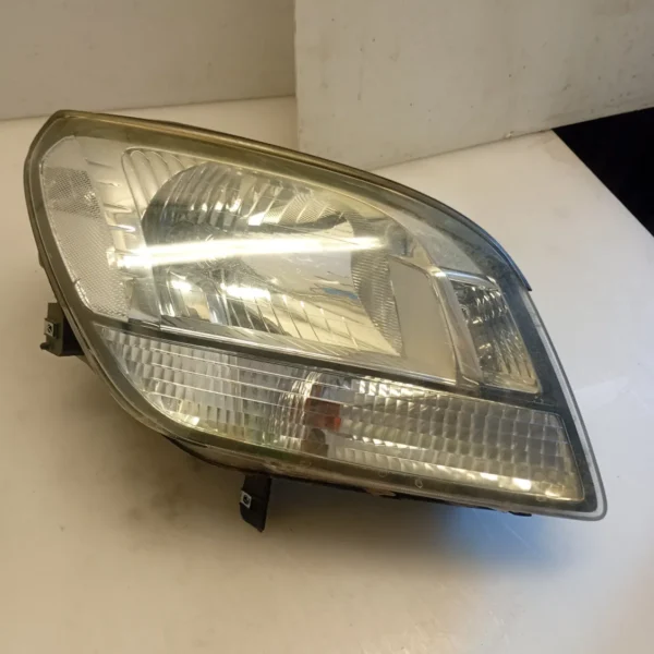 Faro ant. destro Chevrolet daewoo Orlando (2010 – oggi) 2.0 96 KW diesel 95025586 Z20D1