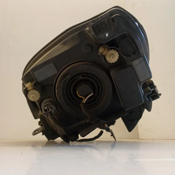 Faro ant. destro Chevrolet daewoo Orlando (2010 – oggi) 2.0 96 KW diesel 95025586 Z20D1