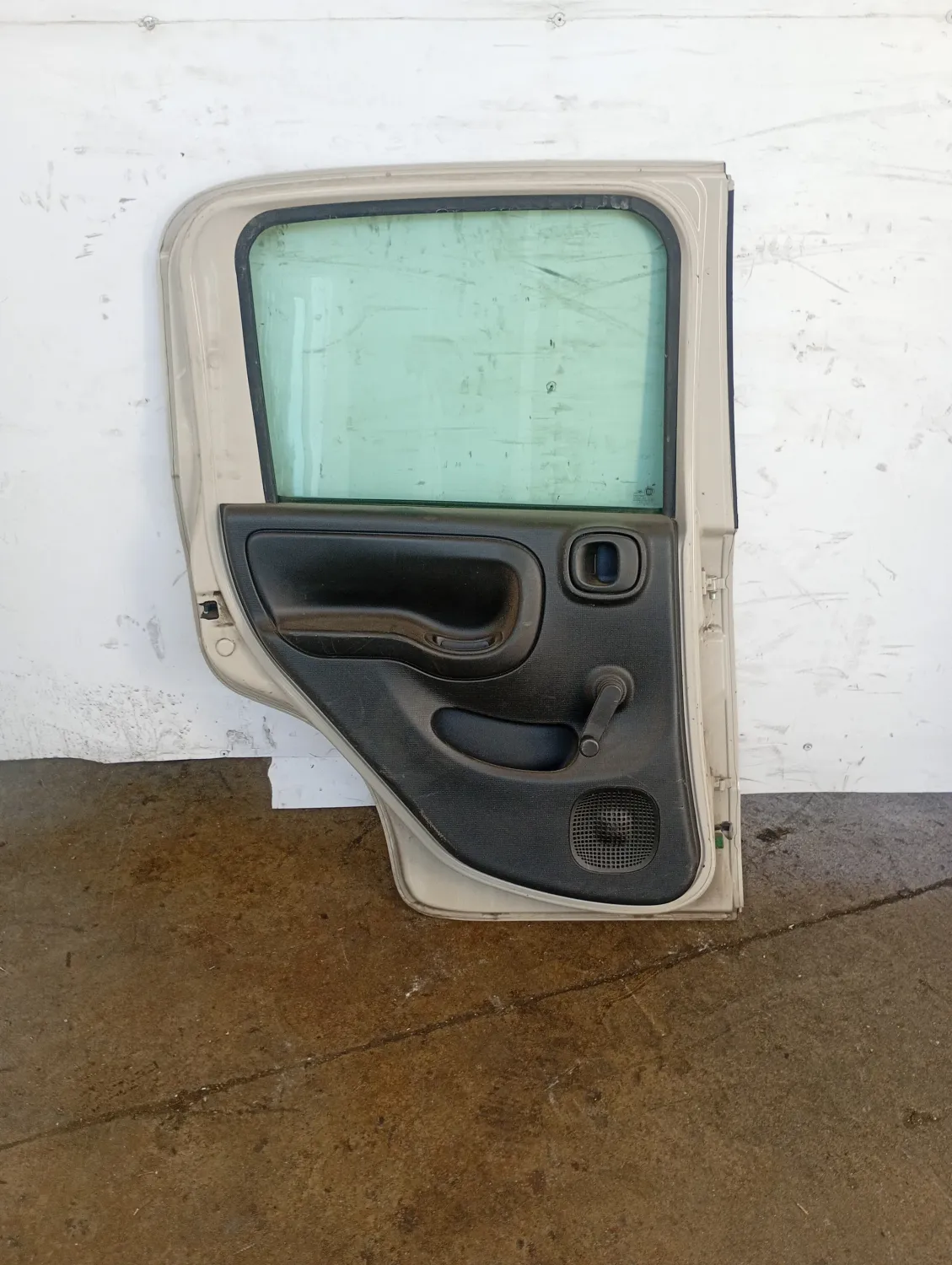 Porta posteriore sinistra Fiat Panda (2011 – 2017) 0.9 63 KW benzina/metano 51858992 312A2000