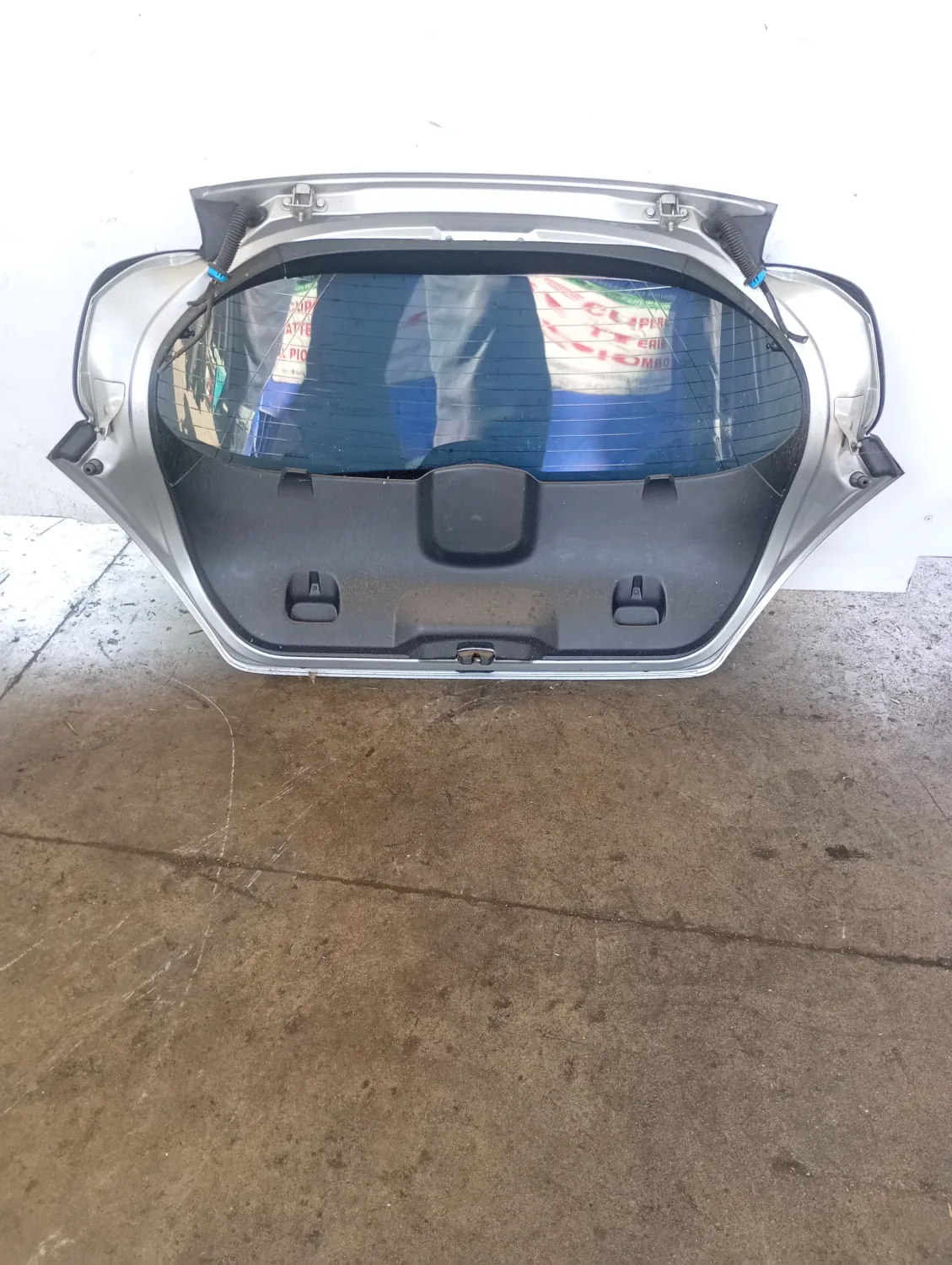 Portellone post. Peugeot 308 (2007 – 2014) 1.6 80 KW diesel 8701Y3 9HZ