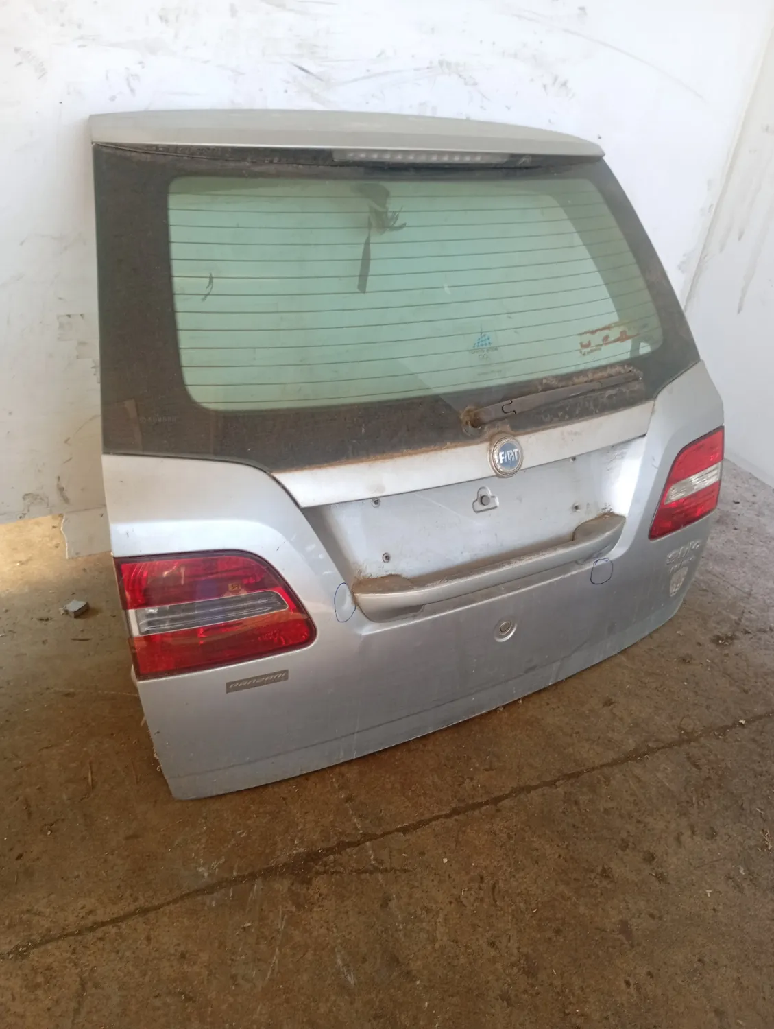 Portellone post. Fiat Stilo (2003 – 2009) 1.9 88 KW diesel 51721898 192A8000