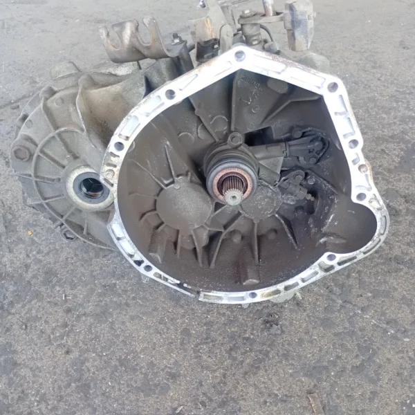 Cambio completo Mercedes benz Vito (1996 – 2003) 2.2 90 KW diesel A6382602200 611980