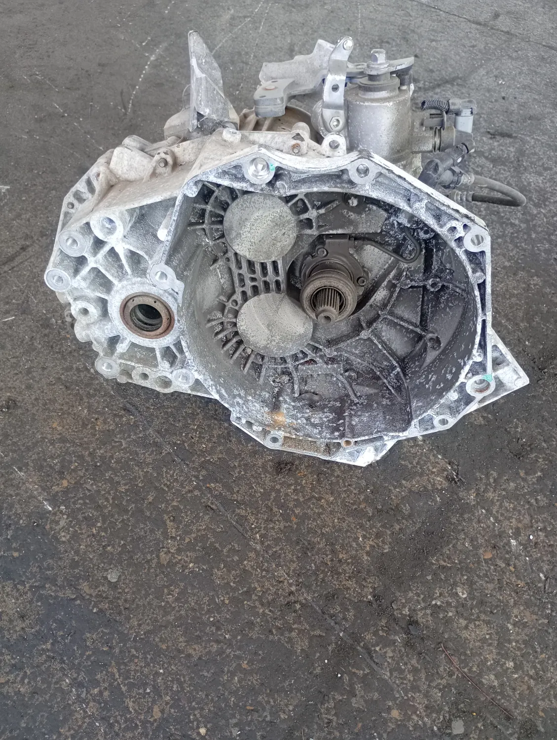 Cambio completo Opel Zafira (2011 – oggi) 1.6 100 KW diesel 55599691 B16DTH