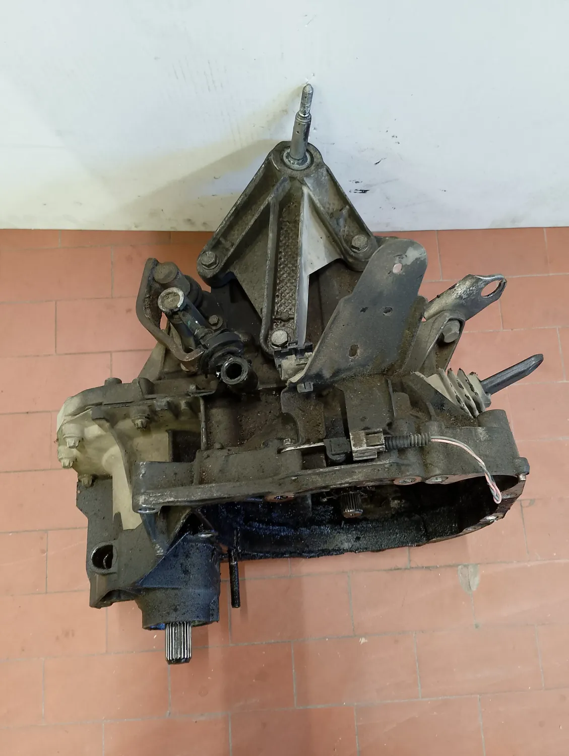 Cambio completo Dacia Sandero (2008 – 2013) 1.1 55 KW benzina 8201083812 D4F F7