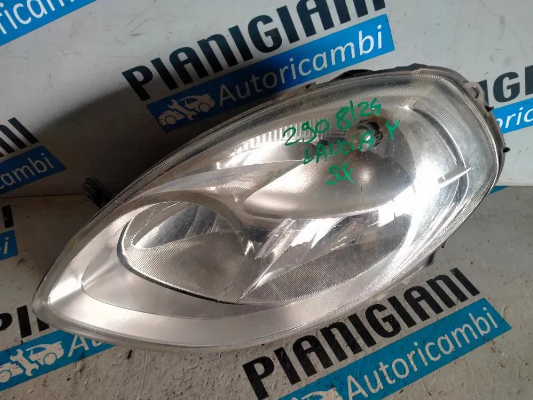 Faro ant. sinistra Lancia Ypsilon (2006 – 2008) 1.2 44 KW benzina 51786654 188A4000