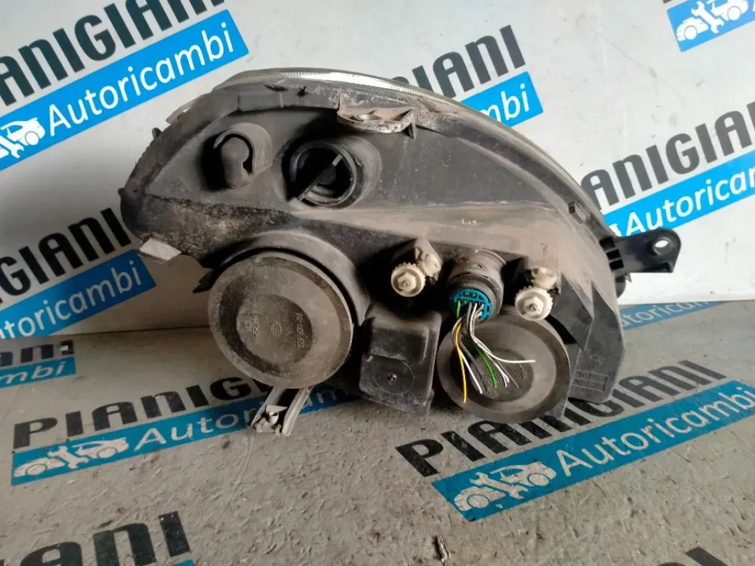Faro ant. sinistra Lancia Ypsilon (2006 – 2008) 1.2 44 KW benzina 51786654 188A4000