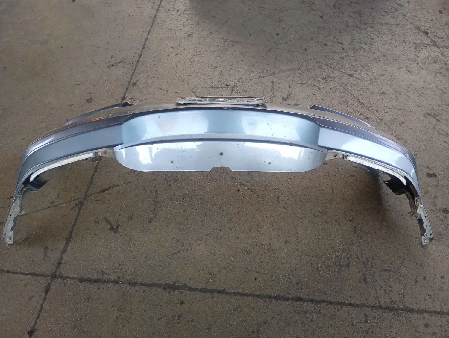 Paraurti anteriore Hyundai Terracan (2001 – 2007) 2.9 110 KW diesel 86511H1010 J3