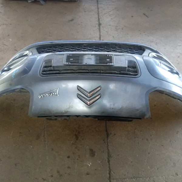 Paraurti anteriore Citroen C3 Picasso (2009 – 2018) 1.6 68 KW diesel 7401RQ 9HP