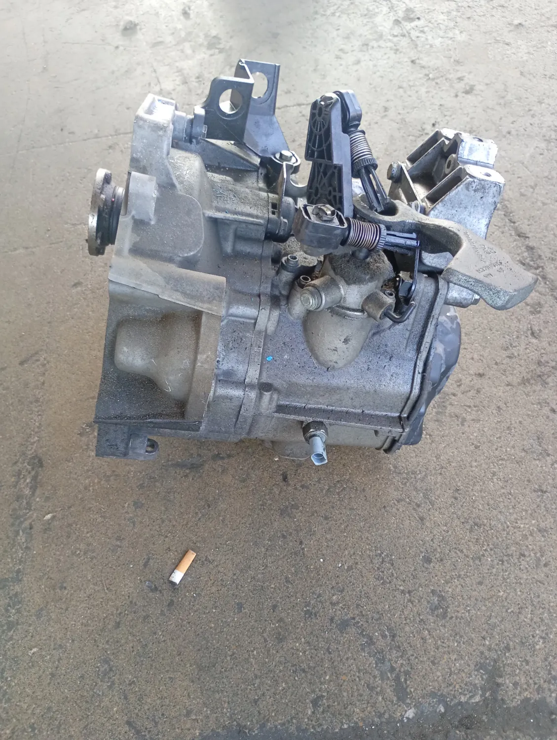 Cambio completo Volkswagen Golf (2003 – 2009) 1.6 75 KW benzina 0AF300042H BSE