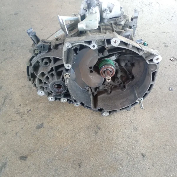 Cambio completo Alfa Romeo Giulietta (2010 – 2013) 1.6 77 KW diesel 55262785 940A3000