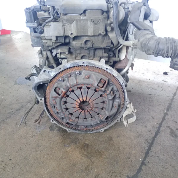 Motore completo Isuzu K85 2012 ISUZU 4JJ1