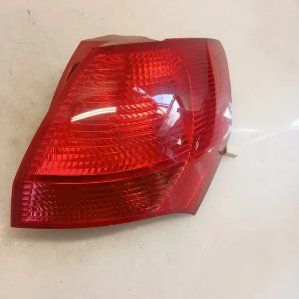 Faro posteriore est. destra Kia Venga (2010 – oggi) 1.4 66 KW benzina 924021P000 G4FA