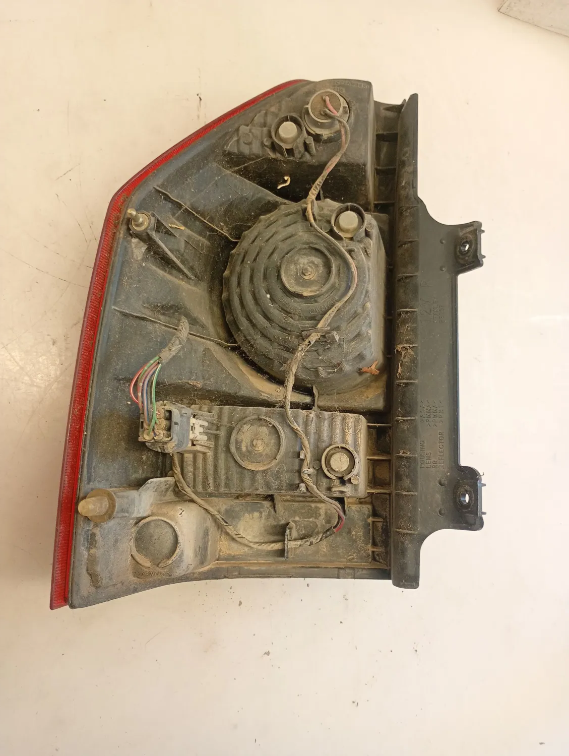 Faro post. sup. destra Mitsubishi Pajero (2000 – 2007) 3.2 118 KW diesel MR548058 4M41