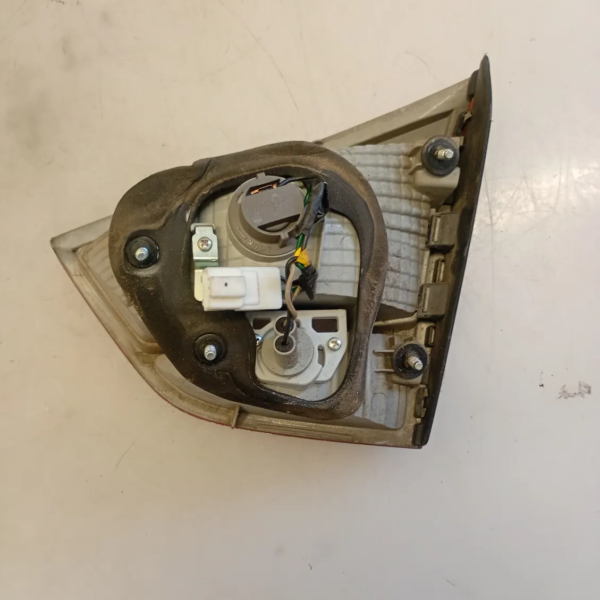 Faro posteriore int. sinistra Hyundai Ix35 4×4 (2010 – 2015) 2.0 100 KW diesel 924052Y000 D4HA