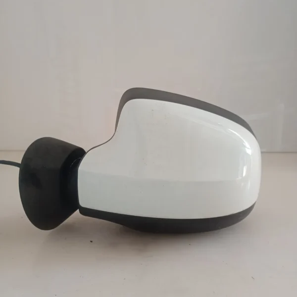 Specchietto est. sinistro Dacia Sandero (2008 – 2013) 1.4 55 KW benzina 963025718R K7J A7