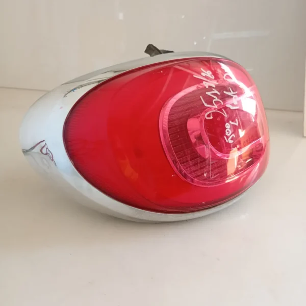 Faro posteriore sinistro Fiat 500l (2012 – 2018) 0.9 62 KW benzina/metano 51883572 312A2000