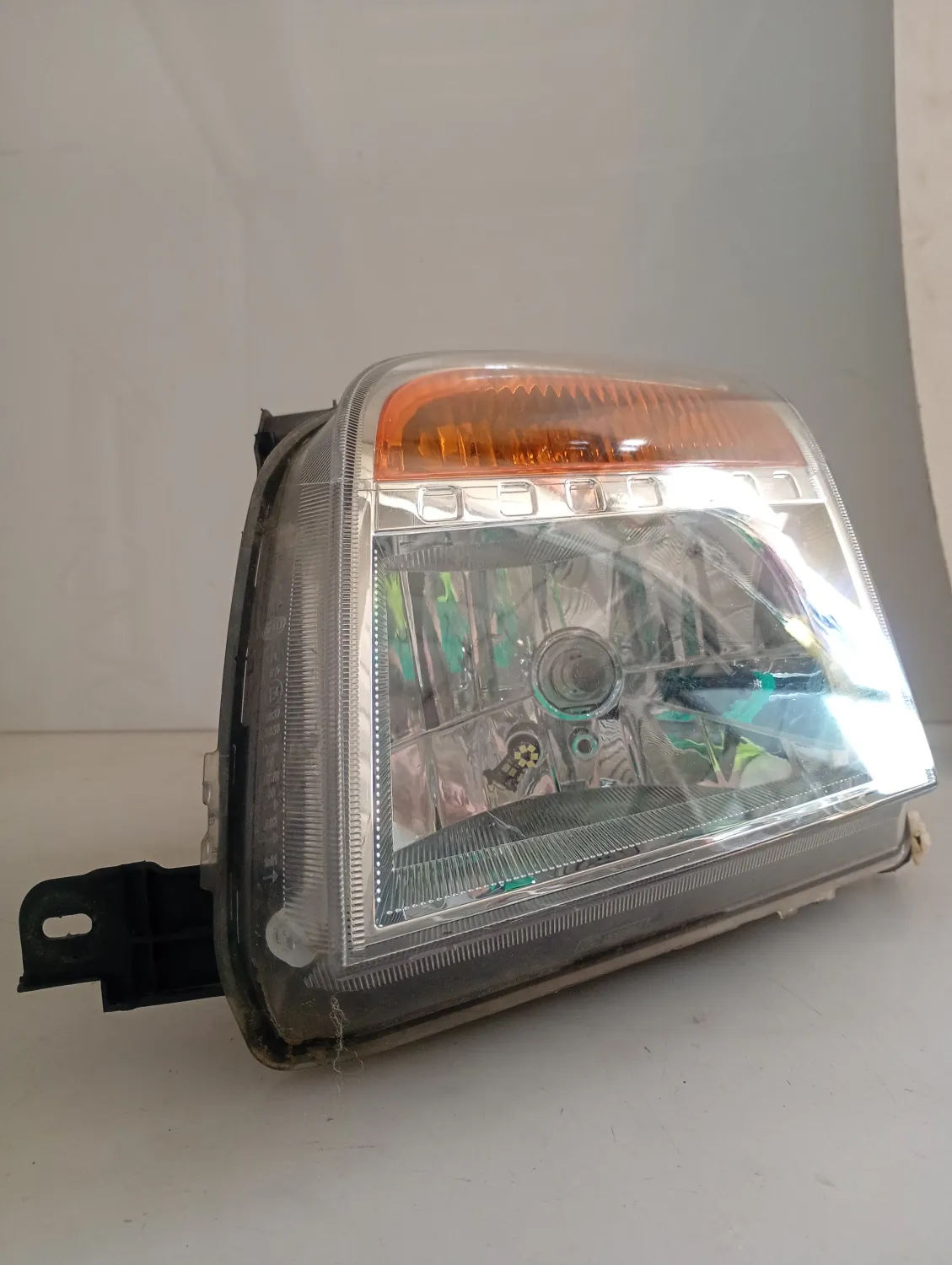 Faro ant. sinistra Ford Fusion (2002 – oggi) 1.4 50 KW diesel 1547725 F6JB