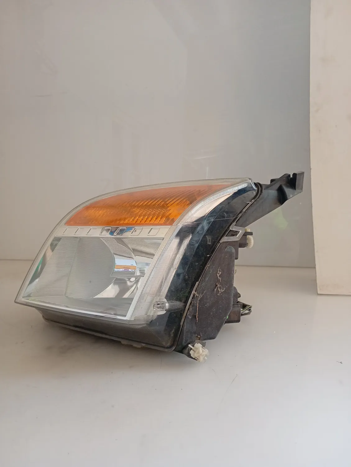 Faro ant. sinistra Ford Fusion (2002 – oggi) 1.4 50 KW diesel 1547725 F6JB