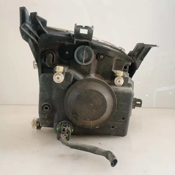 Faro ant. sinistra Ford Fusion (2002 – oggi) 1.4 50 KW diesel 1547725 F6JB