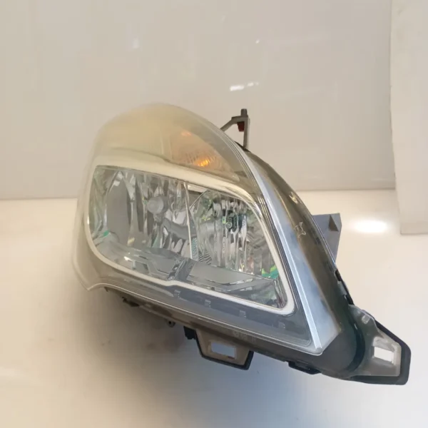 Faro ant. destra Opel Meriva (2010 – oggi) 1.6 70 KW diesel 13379834 B16DTL