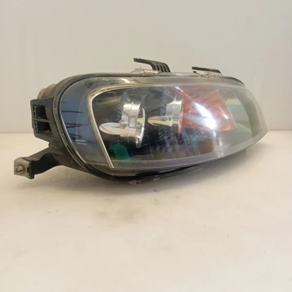 Faro ant. destro Fiat Punto (1999 – 2005) 1.2 44 KW benzina 51712392 188A4000