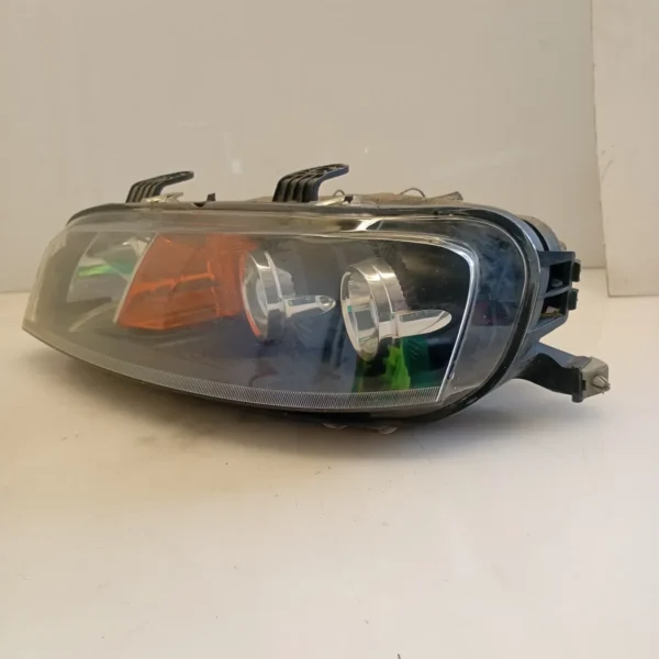 Faro ant. sinistro Fiat Punto (1999 – 2005) 1.2 44 KW benzina 51712396 188A4000