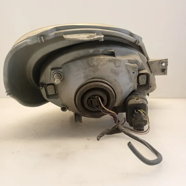 Faro ant. sinistro Renault Trafic (2001 – 2006) 1.9 74 KW diesel 7700311371 G9U B7