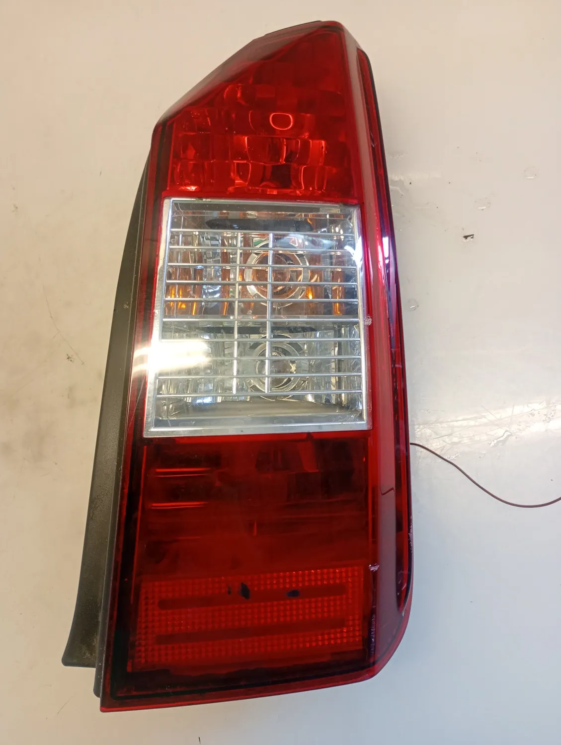 Faro posteriore destro Fiat Idea (2003 – 2010) 1.4 70 KW benzina 46829508 843A1000