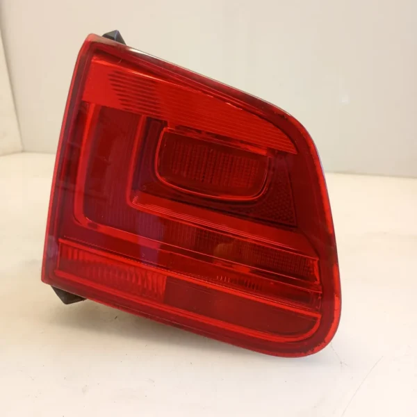 Faro posteriore int. sinistro Volkswagen Tiguan (2011 – 2016) 2.0 103 KW diesel 5N0945093J CFF