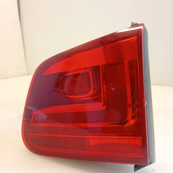 Faro posteriore int. destro Volkswagen Tiguan (2011 – 2016) 2.0 103 KW diesel 5N0945094J CFF