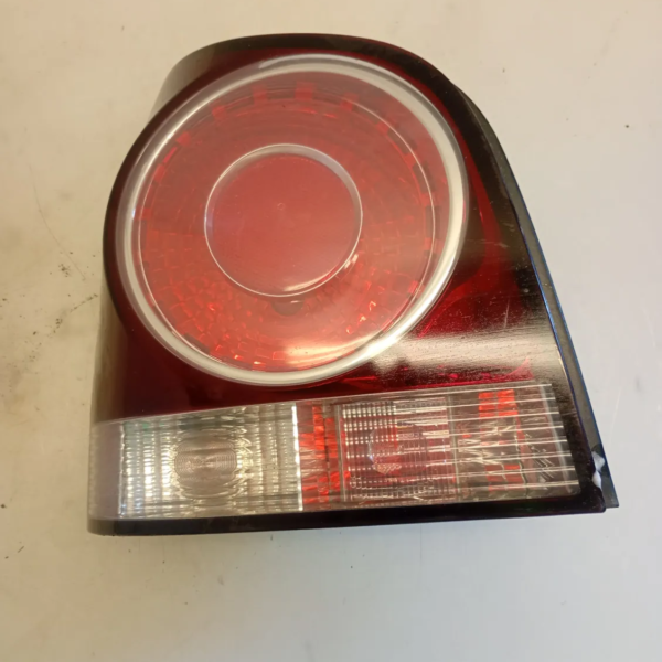 Faro posteriore sinistro Volkswagen Polo (2005 – oggi) 1.4 59 KW benzina 6Q6945095AB BUD
