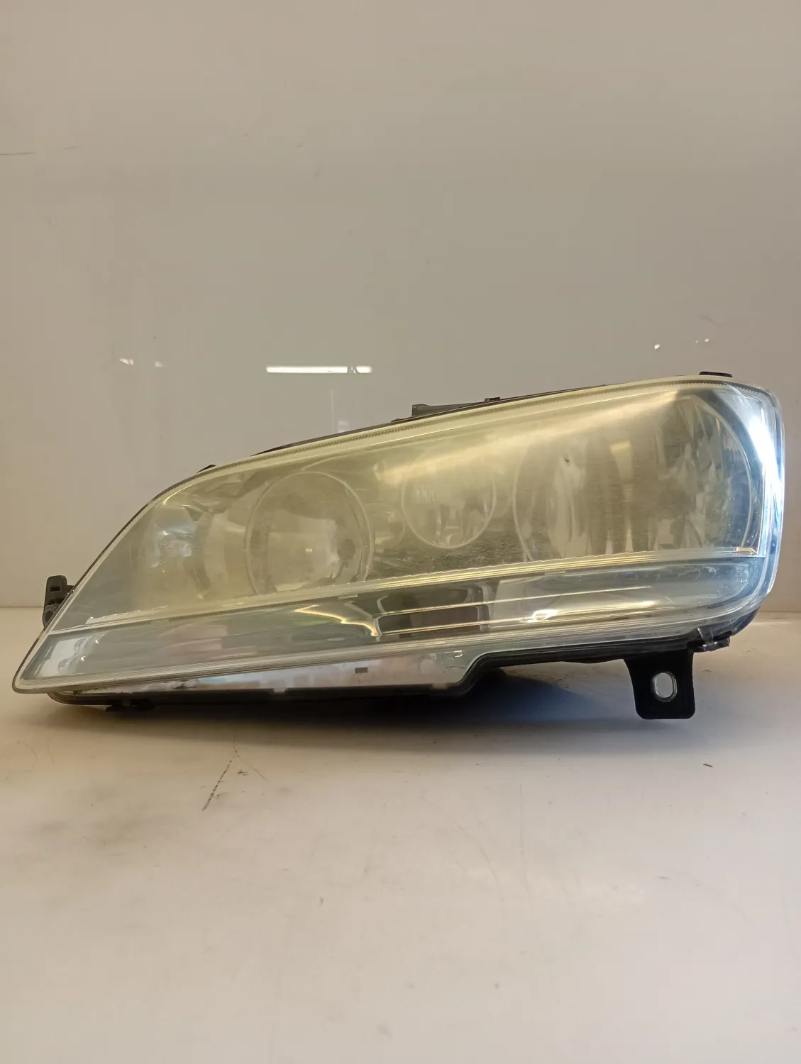 Faro ant. sinistro Fiat Idea (2003 – 2010) 1.4 70 KW benzina 51747607 843A1000