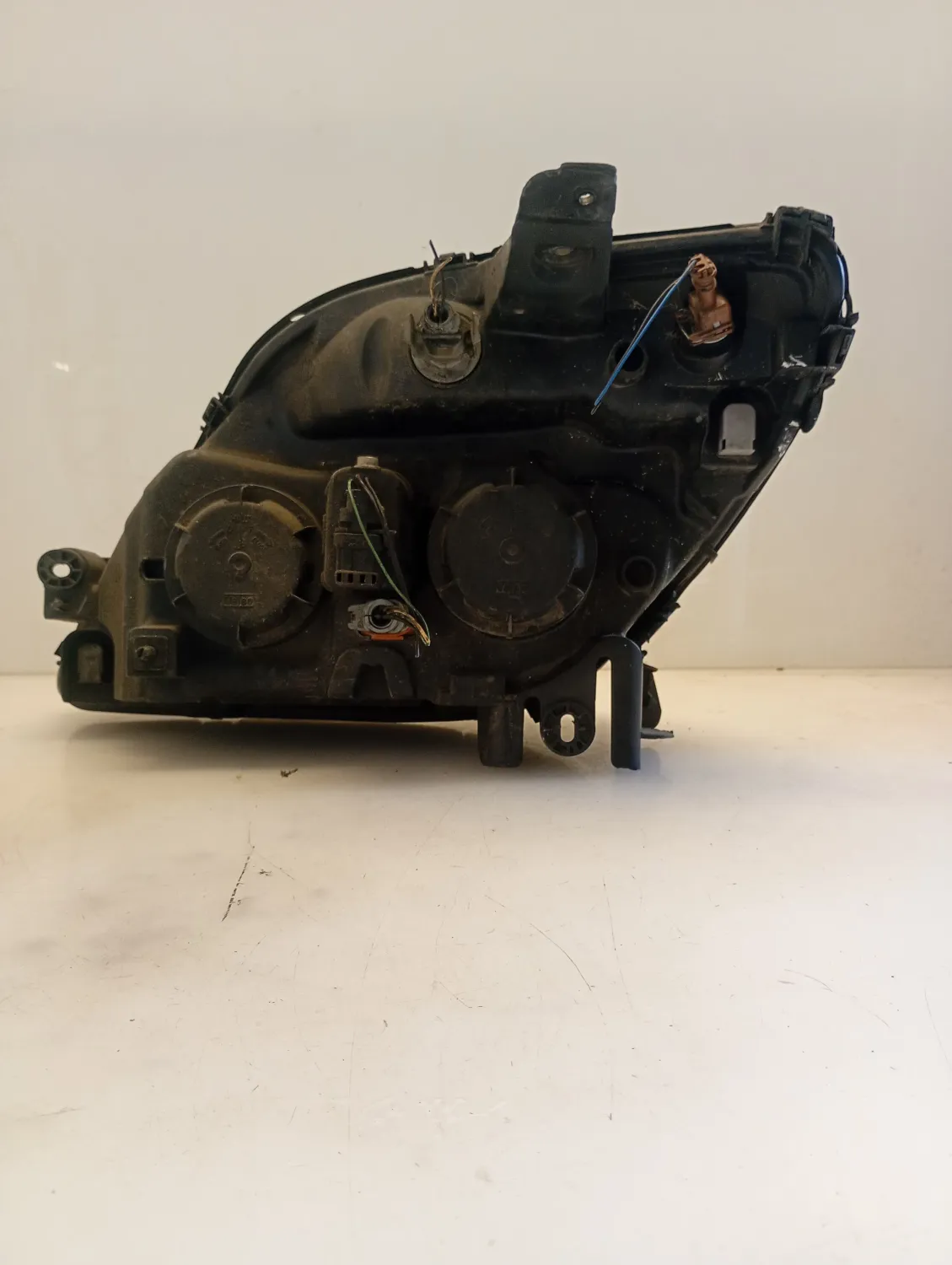 Faro ant. destro Renault Scenic (1999 – 2003) 1.4 70 KW benzina 7701047600 K4J C7