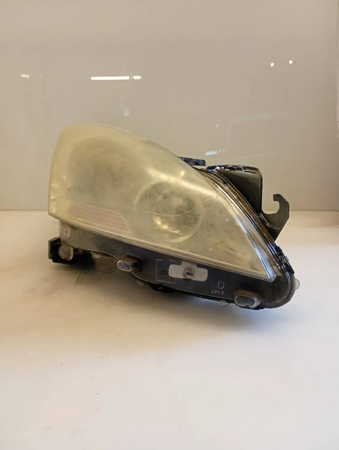 Faro ant. destra Peugeot 5008 (2009 – 2017) 1.6 82 KW diesel 6206N9 9HR