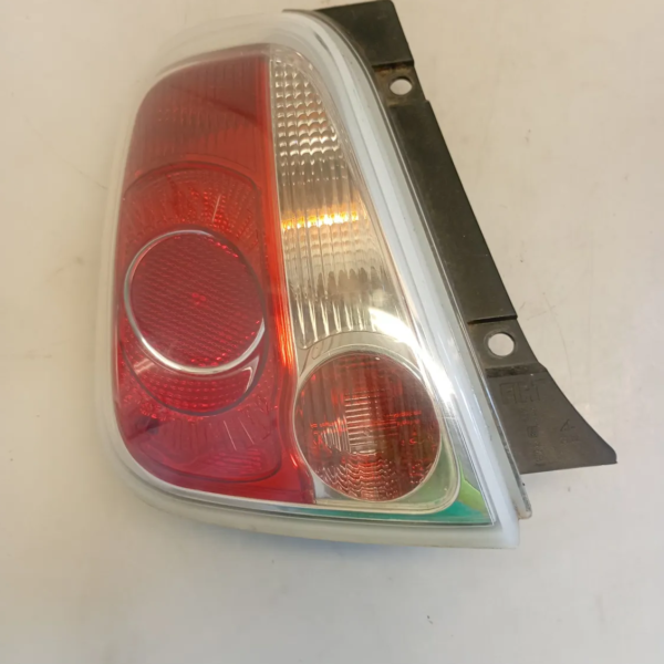 Faro posteriore sinistro Fiat 500 (2007 – 2015) 1.2 51 KW benzina 51885548 169A4000